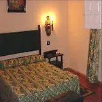 Temple Pradorrey Hotel 3*