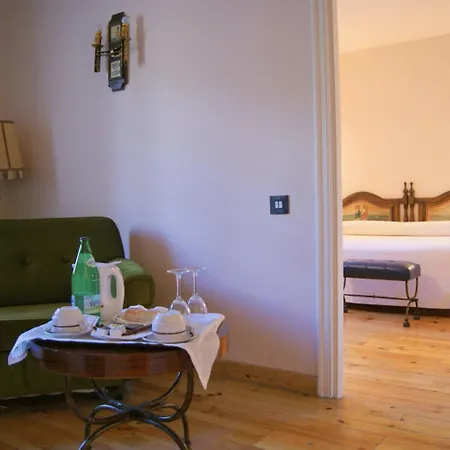 Temple Pradorrey Szálloda